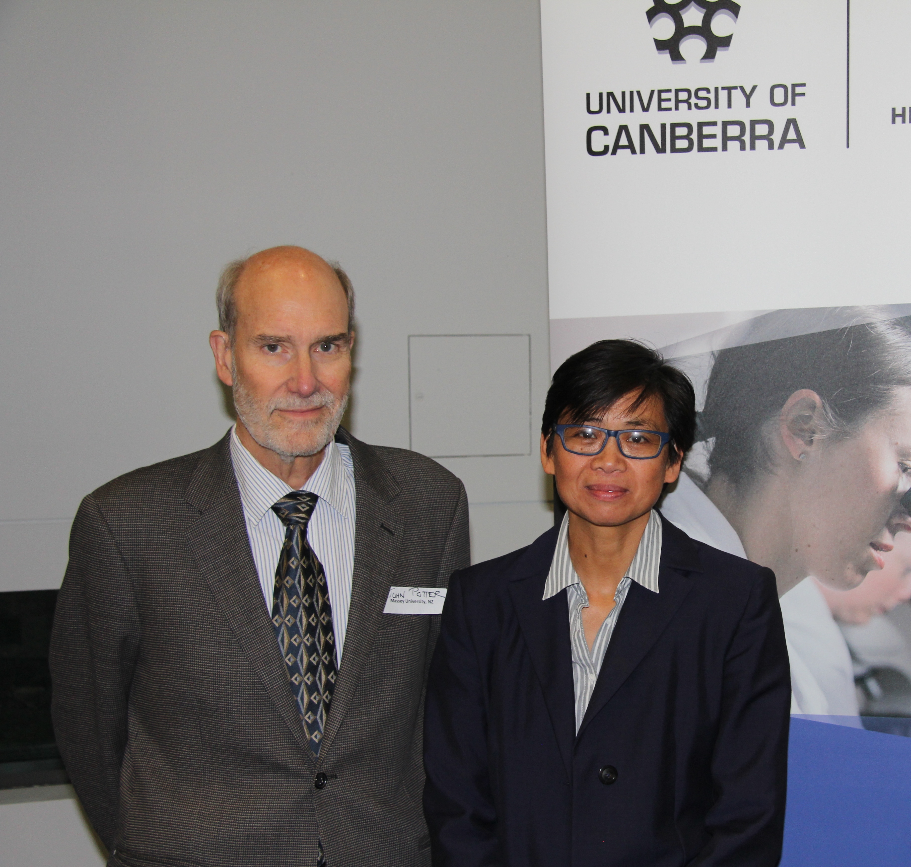 Cancer expert Professor John D Potter and UC-HRI Director Rachel Davey