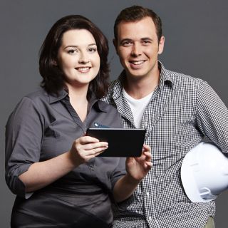 SignOnSite co-founders Alexandria Garlan and Mitchell Harmer